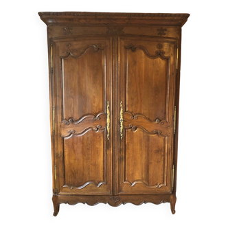 Armoire de mariage en chêne massif