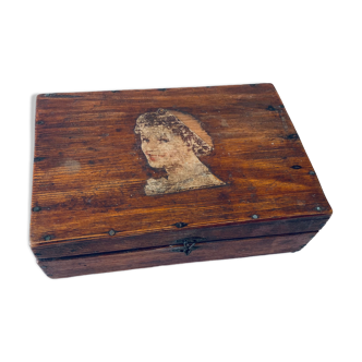 Antique box for artistic use