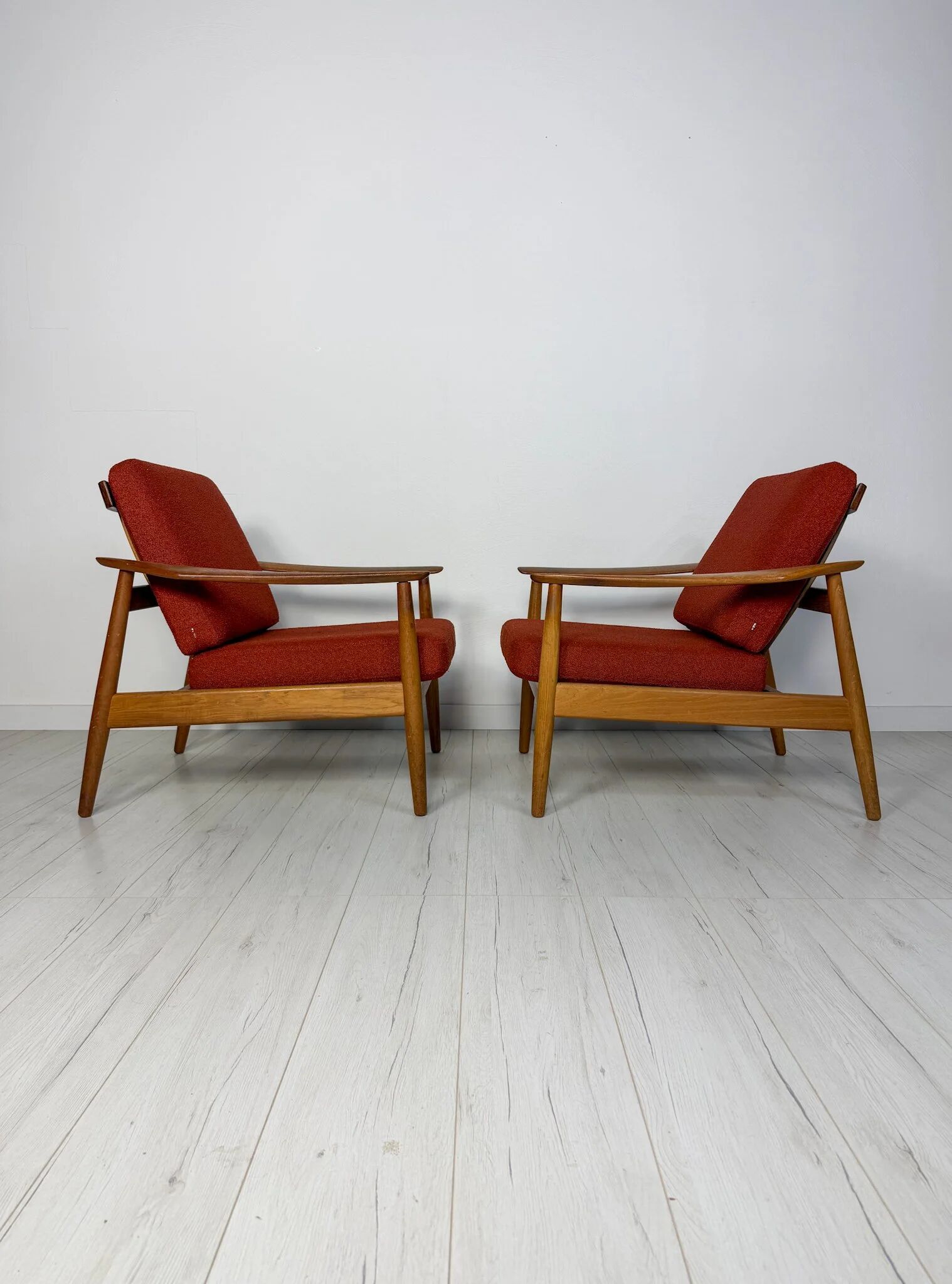 2x 1960s vintage Danish FD164 teak lounge chairs Arne Vodder for CADO