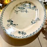 Oval dish, honeysuckle model