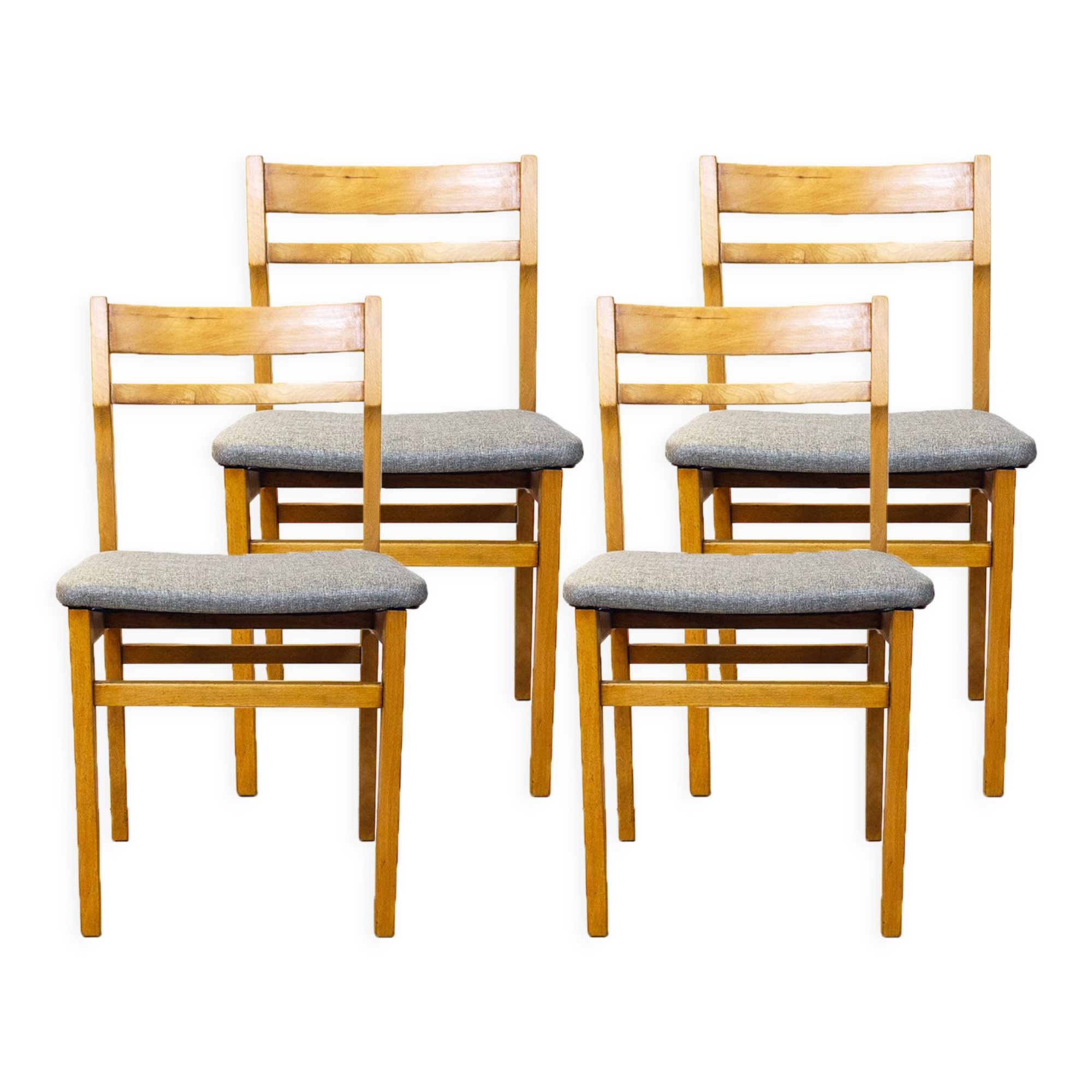 Chaises rembourrées, Espagne