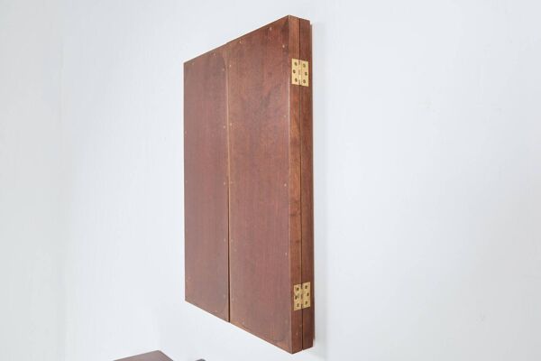 Console murale danoise moderne du milieu du siècle avec miroir par Frode Holm pour Illums