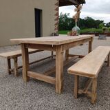 Table et bancs de ferme