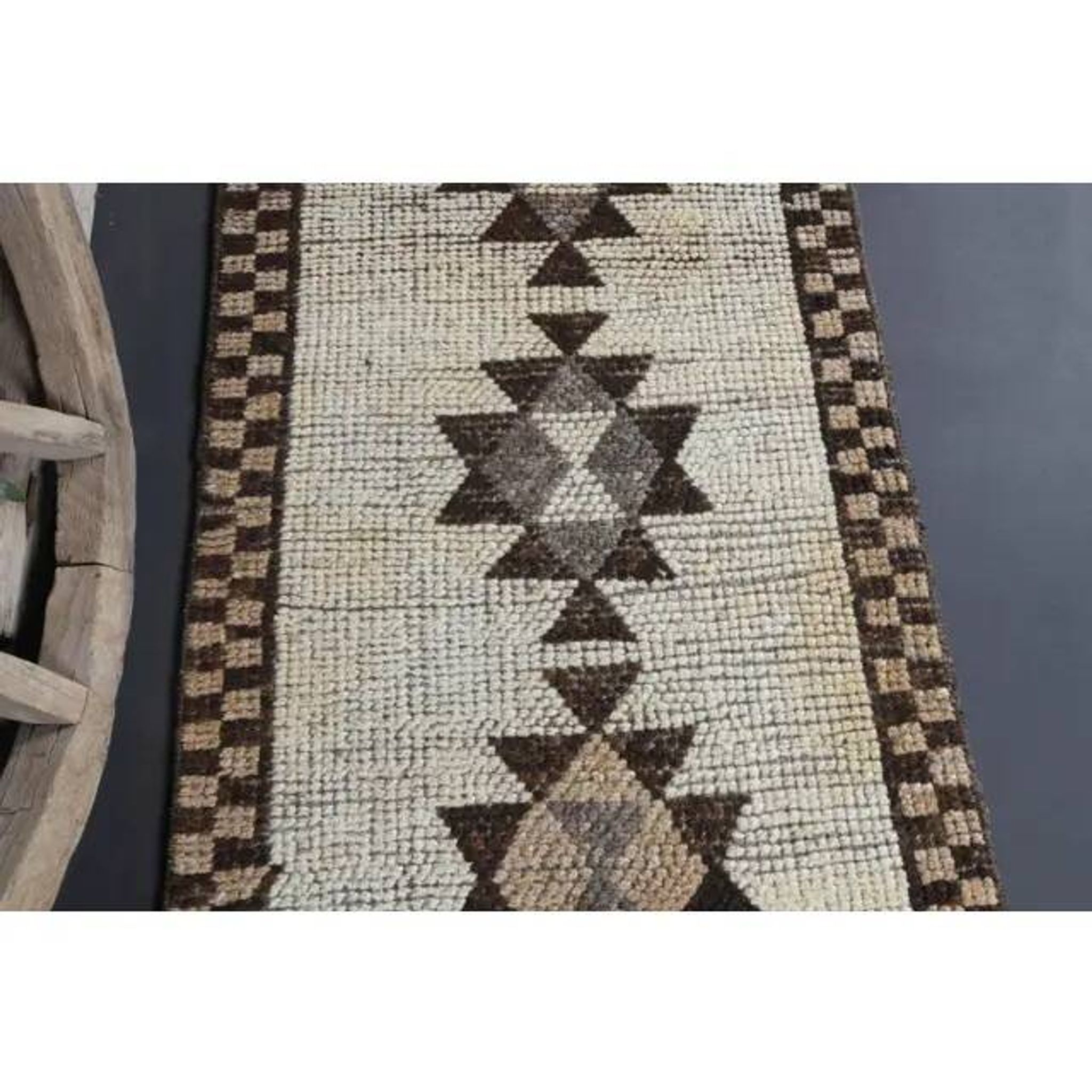 1970s Vintage Turkish Oushak Diamond Wool Runner 83x343