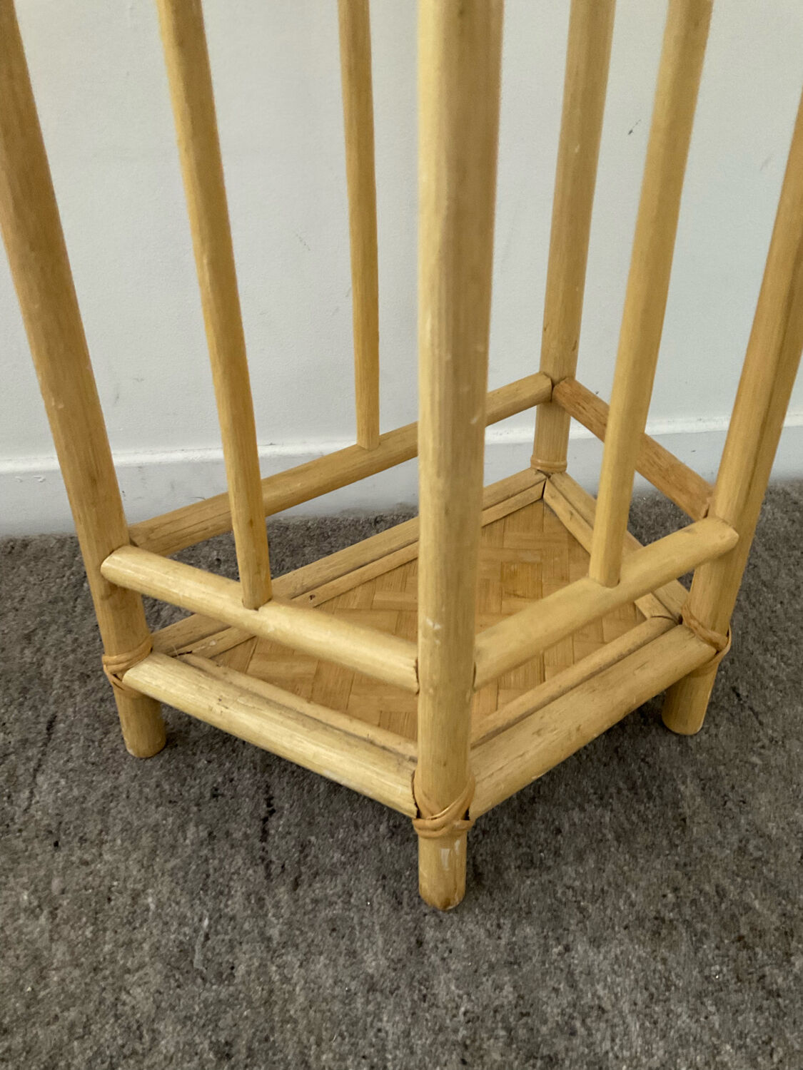 Vintage rattan umbrella holder 70s
