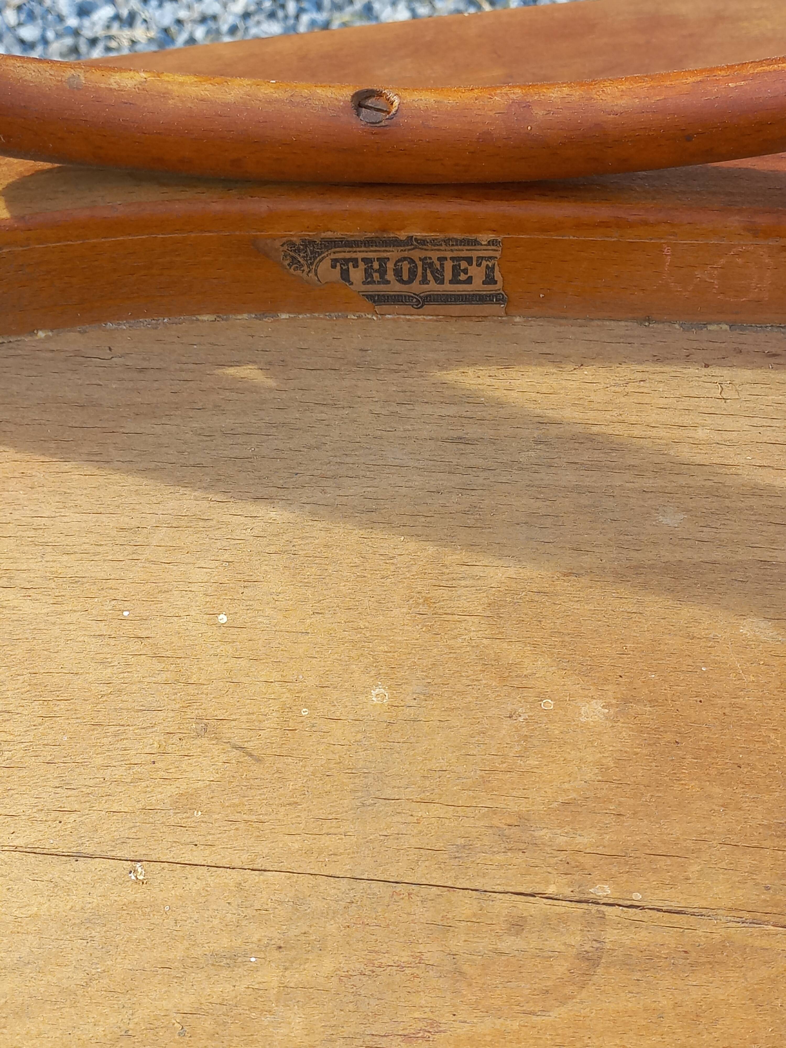 Set of 4 Thonet bistro chairs from the 1950s.