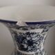 Vase en faïence de Delft bleu et blanc