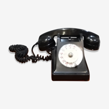 Telephone black bakelite