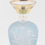 Vase en verre bleu
