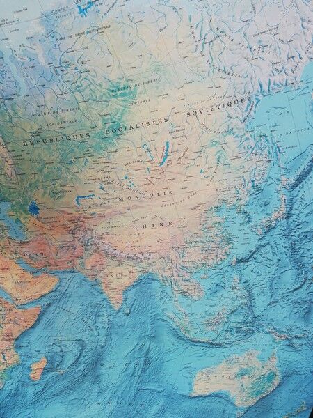 IGN Air France vintage planisphere world map 1980