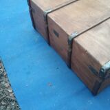 Flat trunk with wrought iron closures