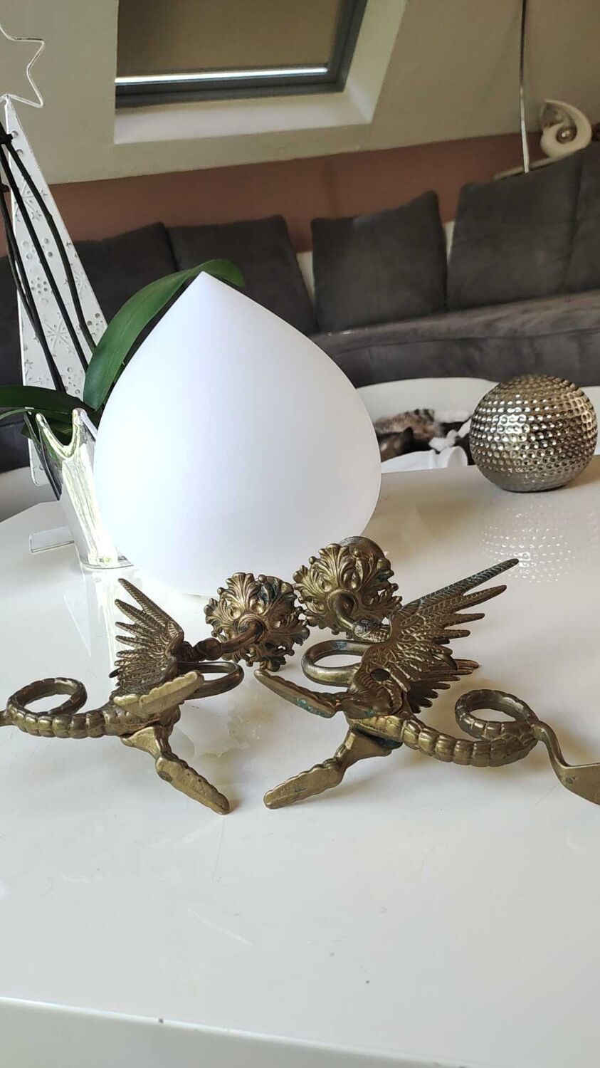 Pair of bougeoirs antiques dragons winged / chimeras / phoenix, style napoleon iii, 19th. in gilded bronze