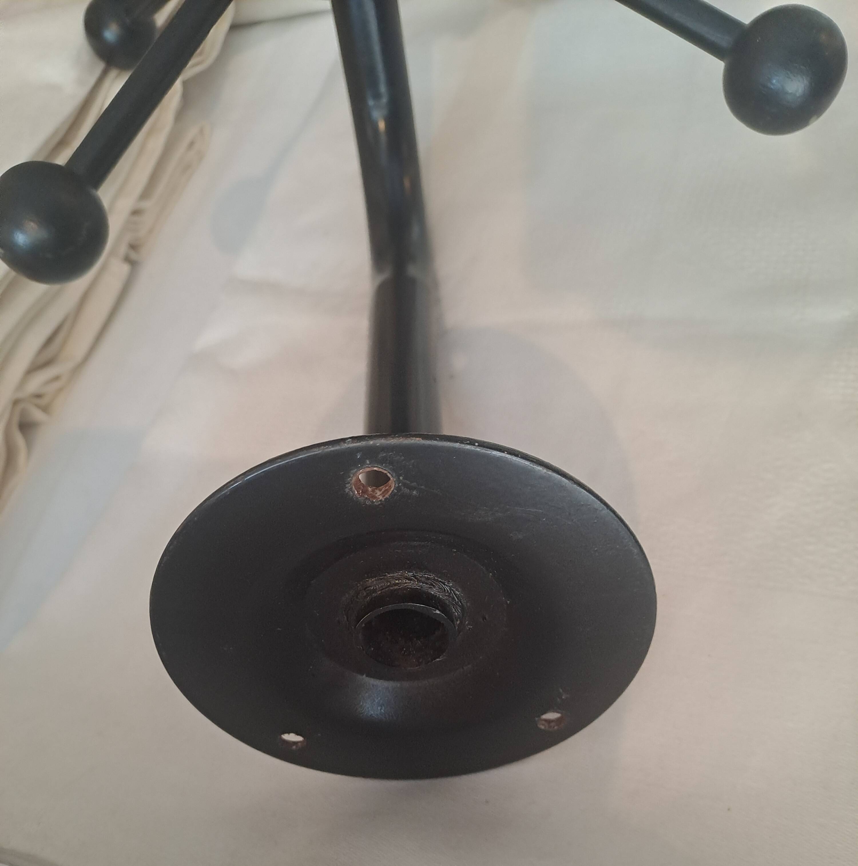 Coat rack Spoutnik Osvaldo Borsani