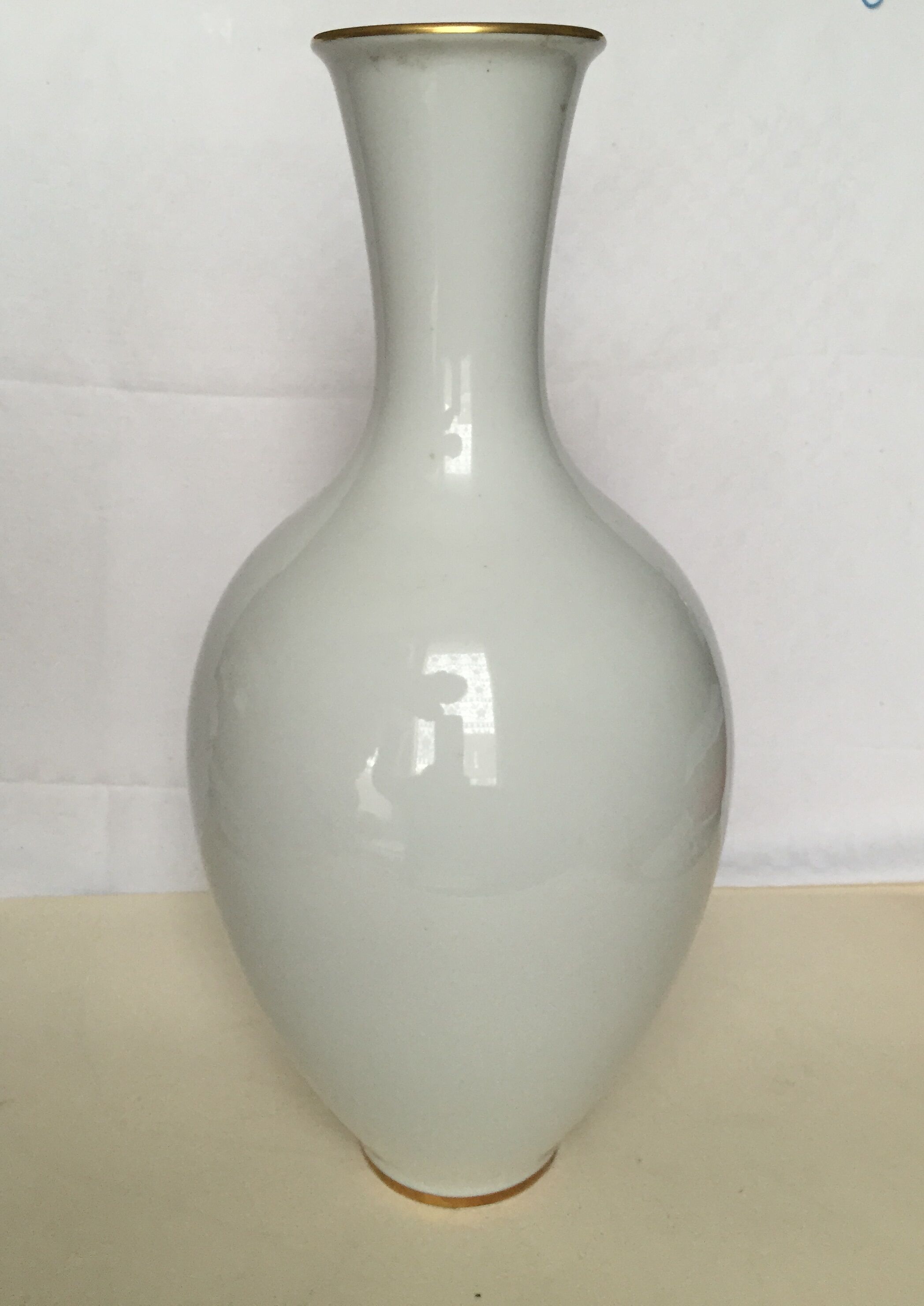 Ceramic vase