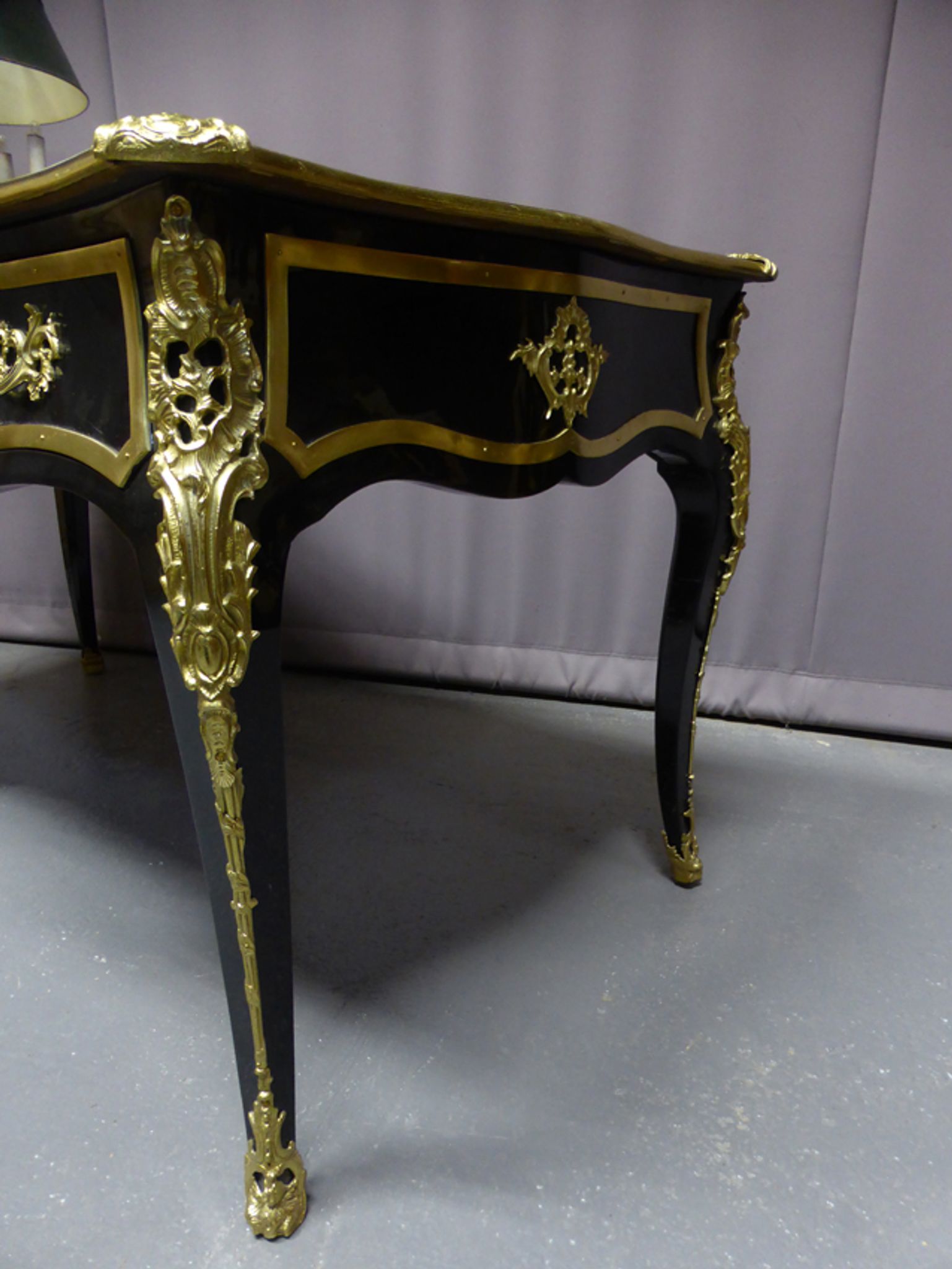Bureau De Style Louis XV