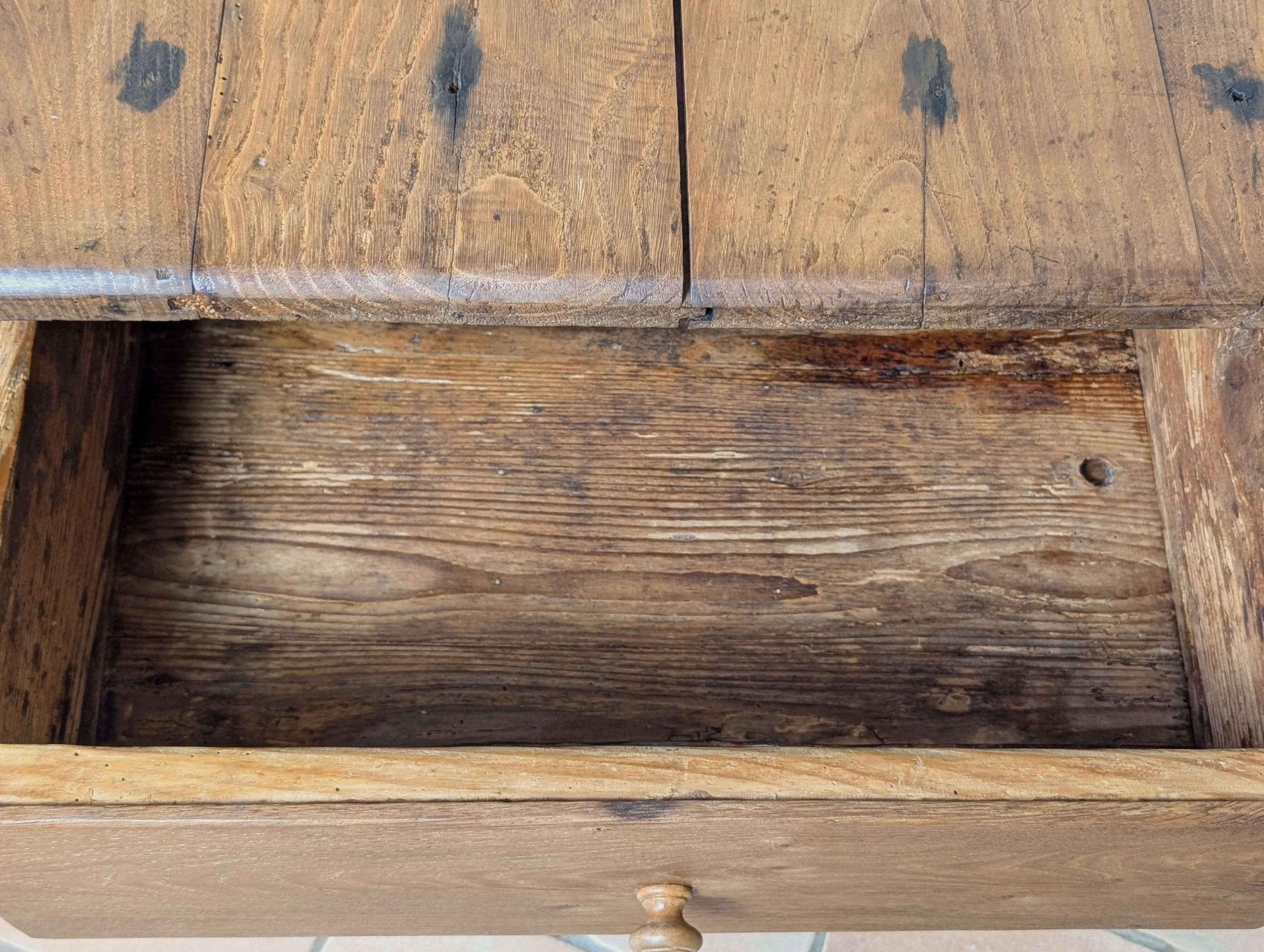 Table basse en chêne