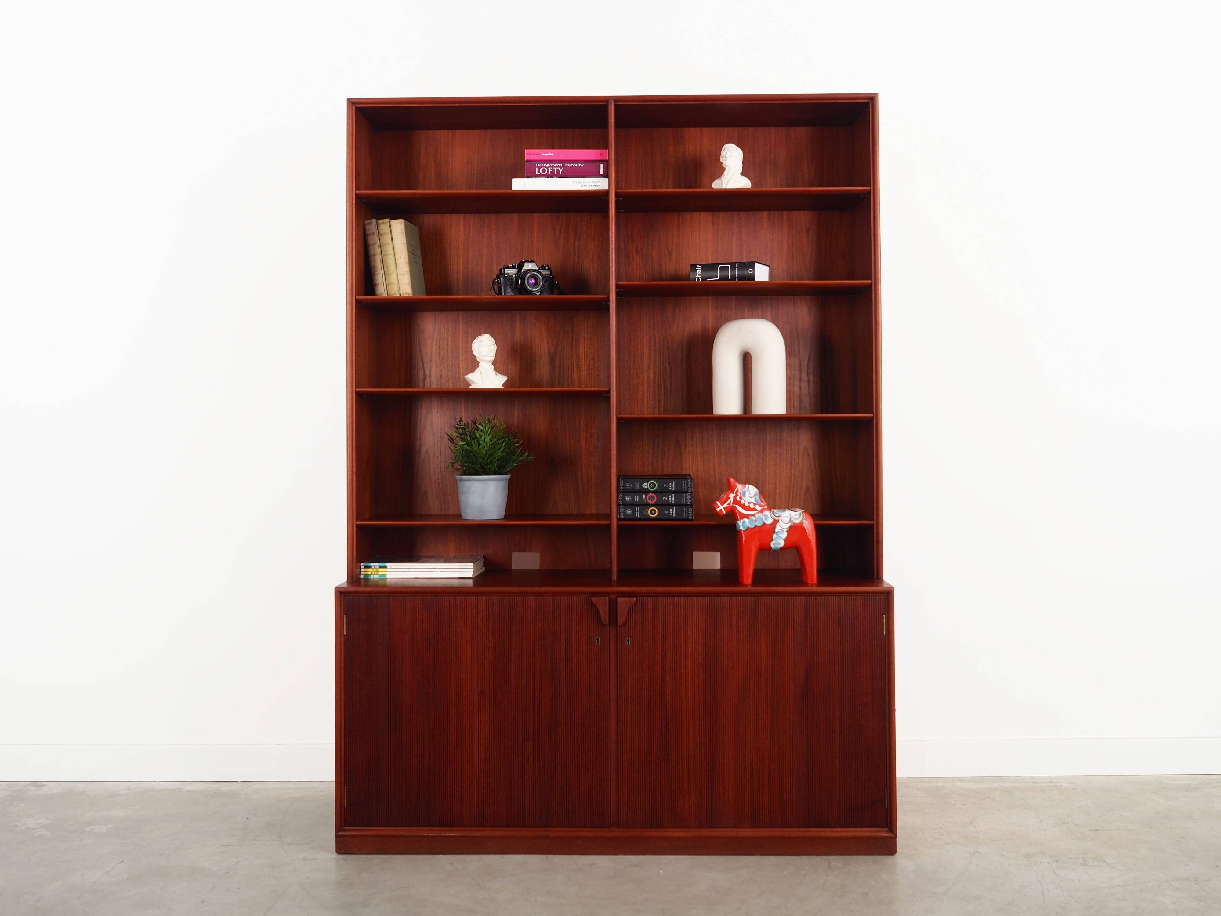 Teak bookcase, Danish design, 1970s, manufactured by Illums Bolighus