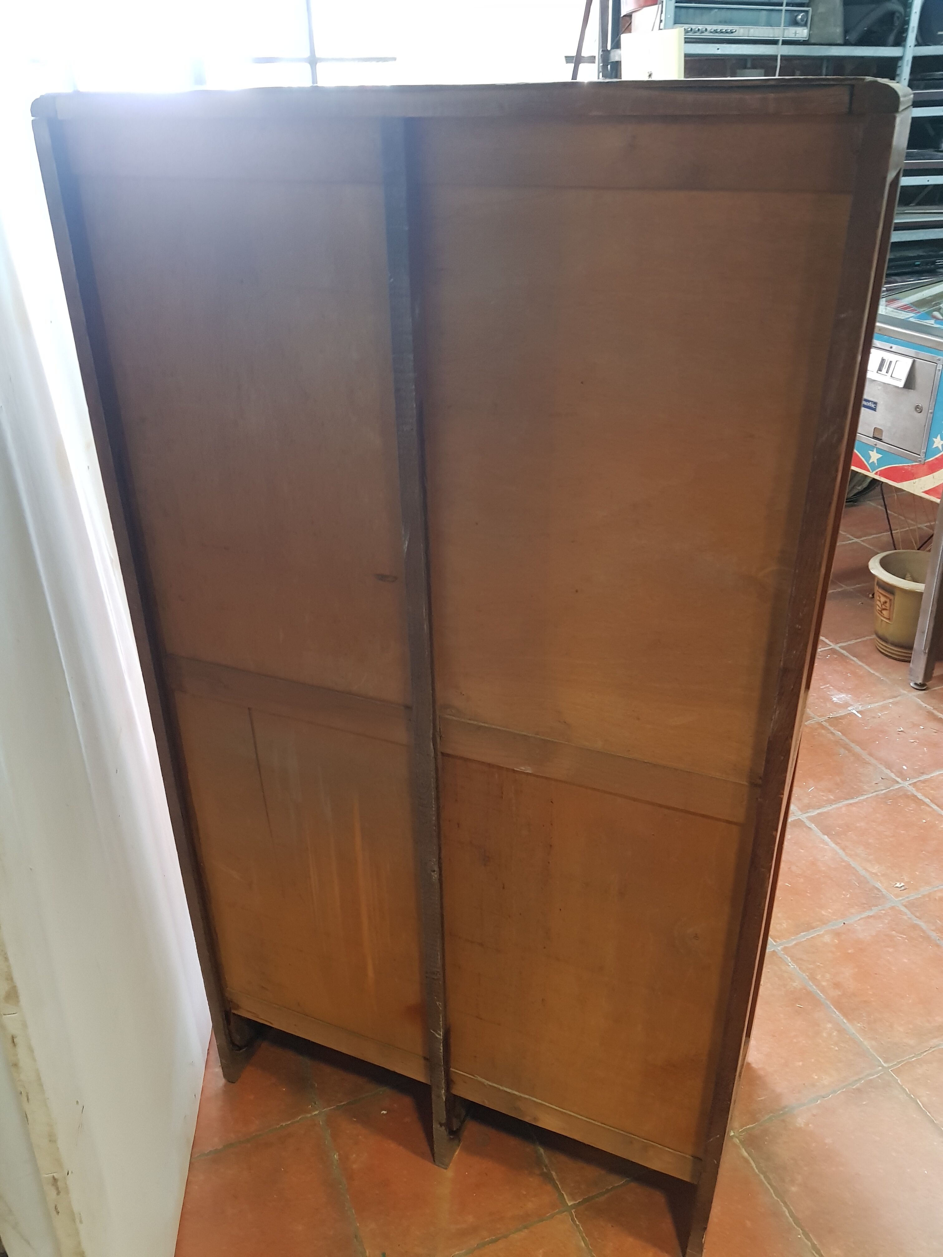 Double oak curtain binder