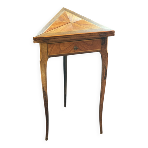 Ancienne table de jeux