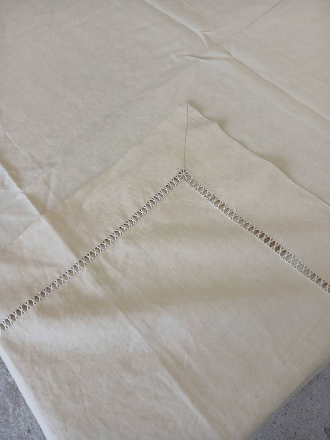 Pure linen canvas sheet/tablecloth/curtain "Blue flower"