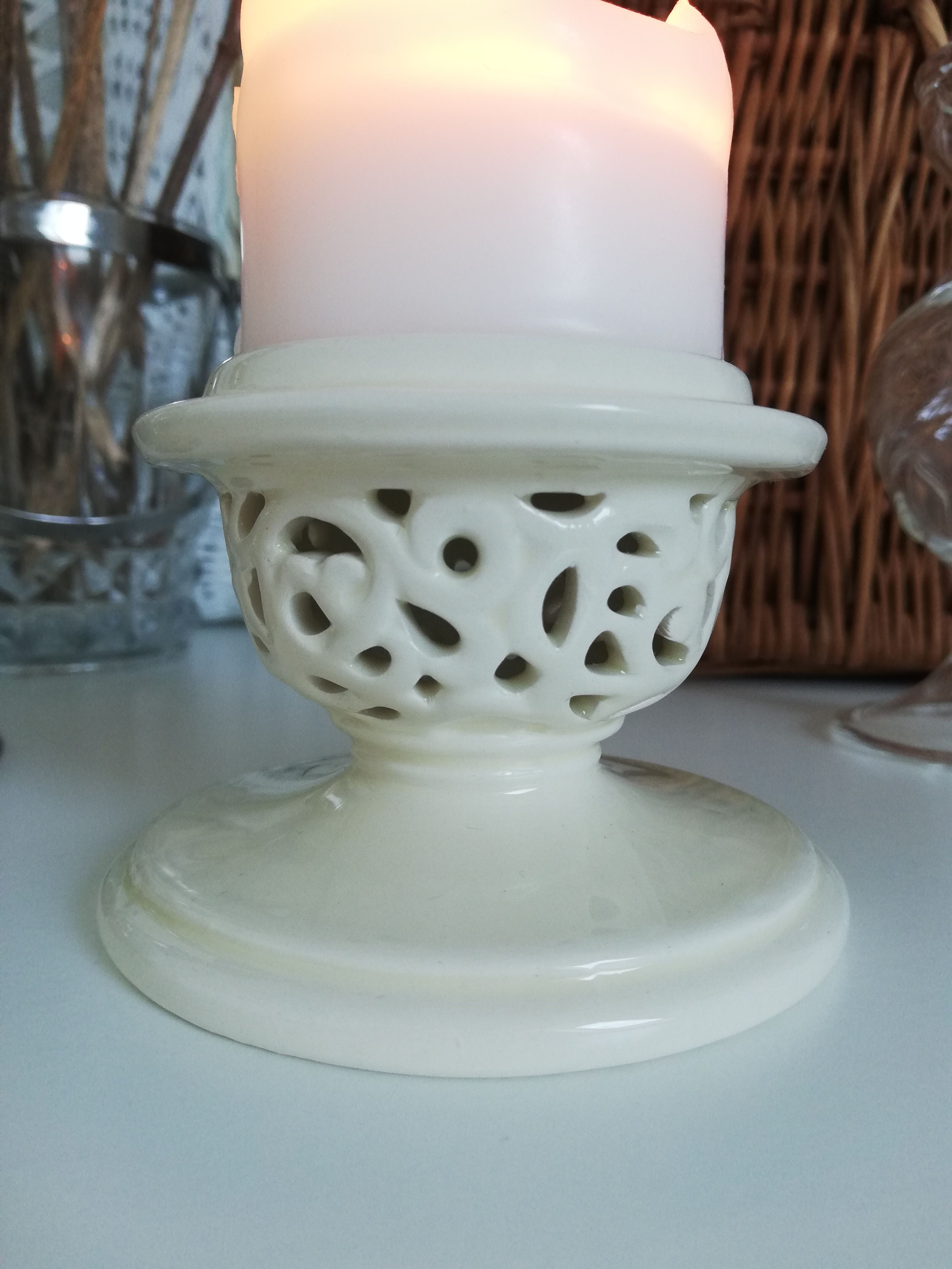 Ceramic candle holder