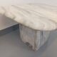 Table basse vintage en marbre blanc des années 70