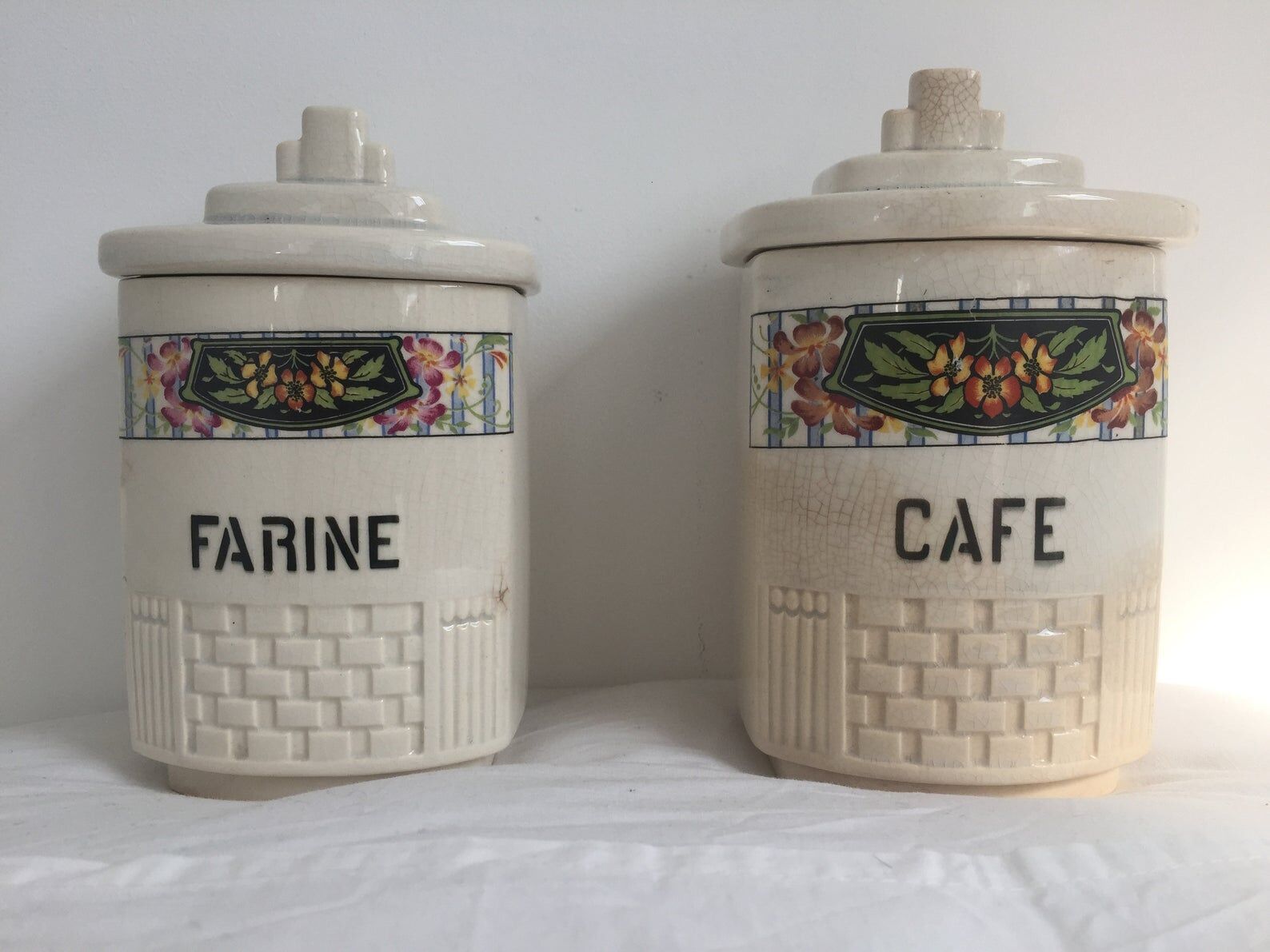 Pots in earthenware coffee sugar flour