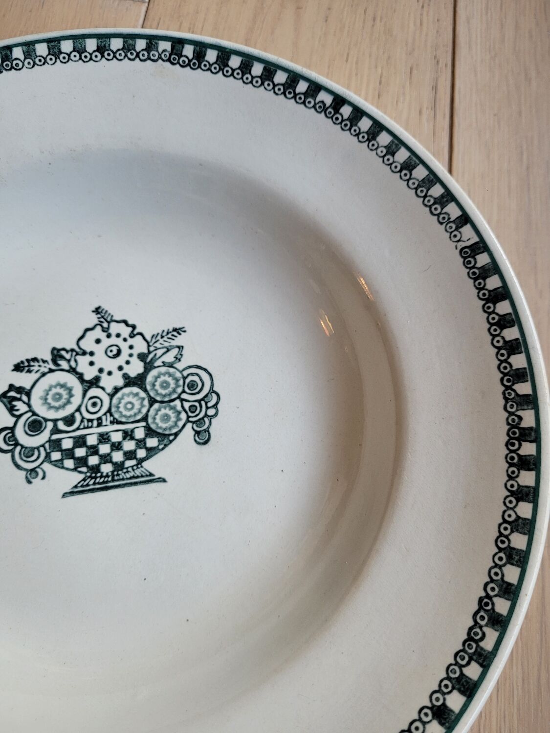 Assiette creuse n°4525 St Amandinoise