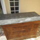 Commode ancienne-plaquage et marbre