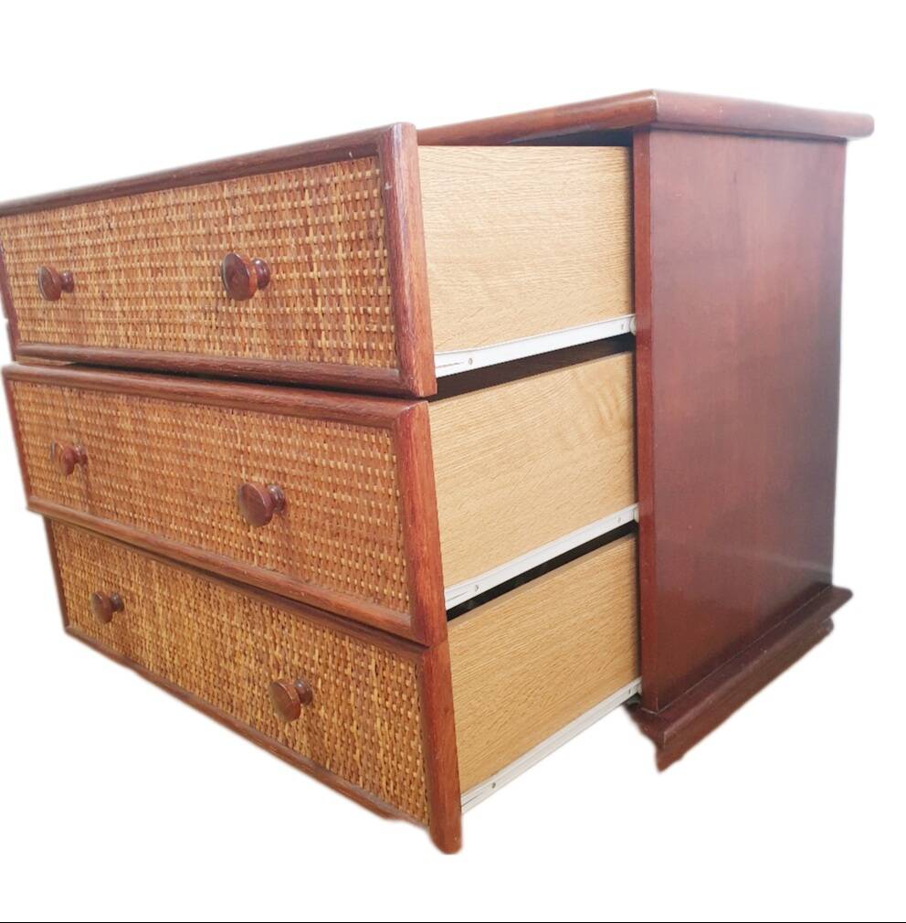 70's rattan/bamboo chest of drawers/6 drawers