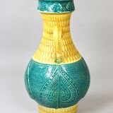 Vase en céramique turquoise de secours jaune