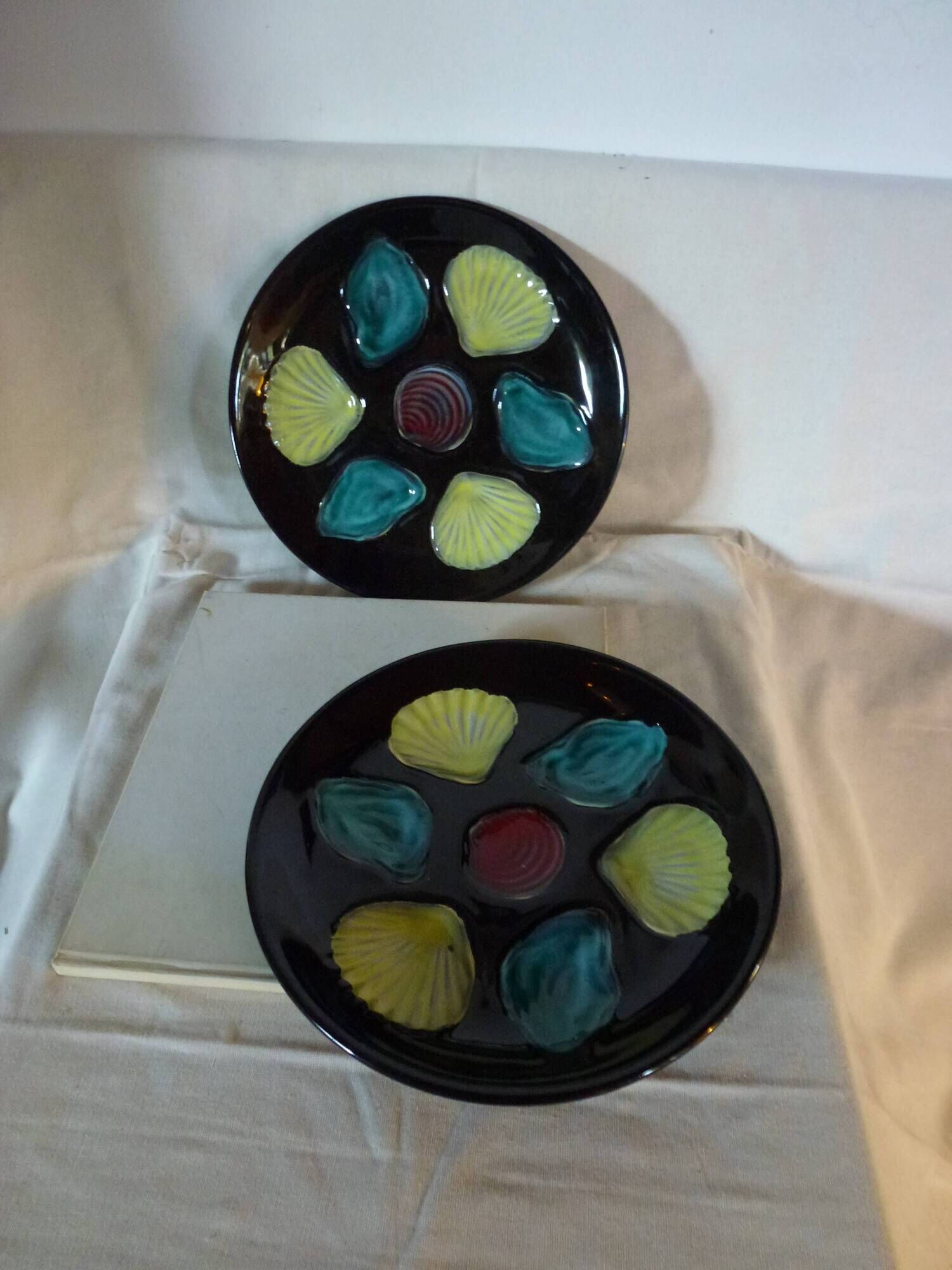Pair of shell plates