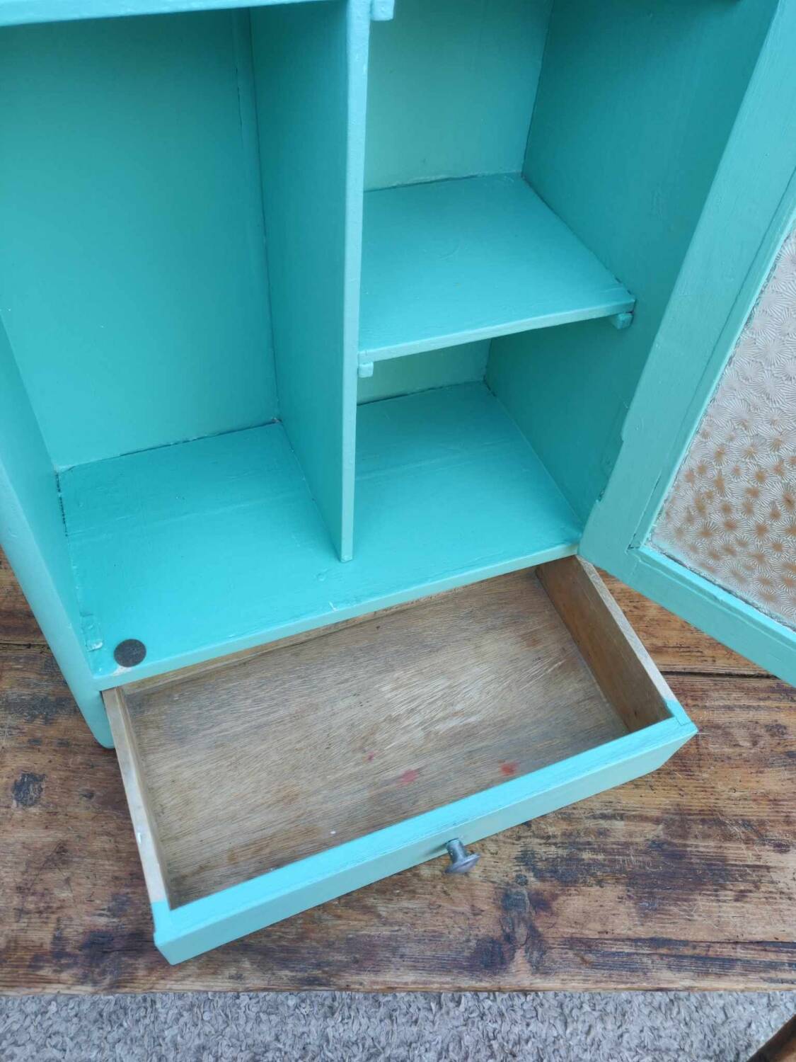 Medicine cabinet