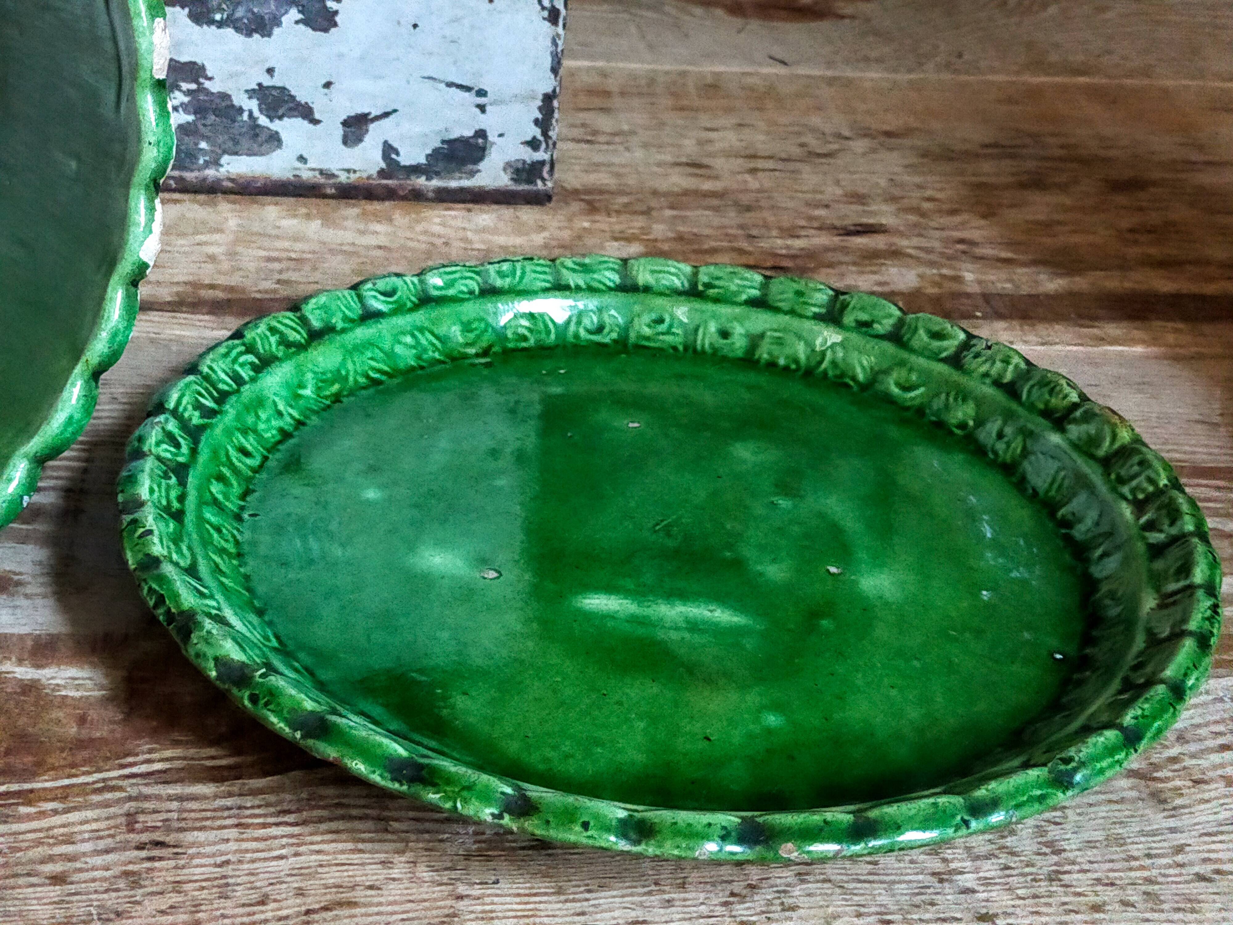 Flower pot and saucer in slip by G. De Bruyn 19th century