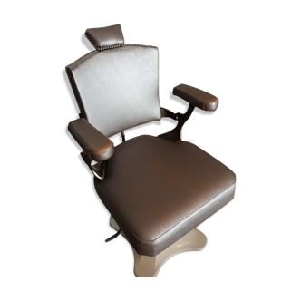 Barber armchair