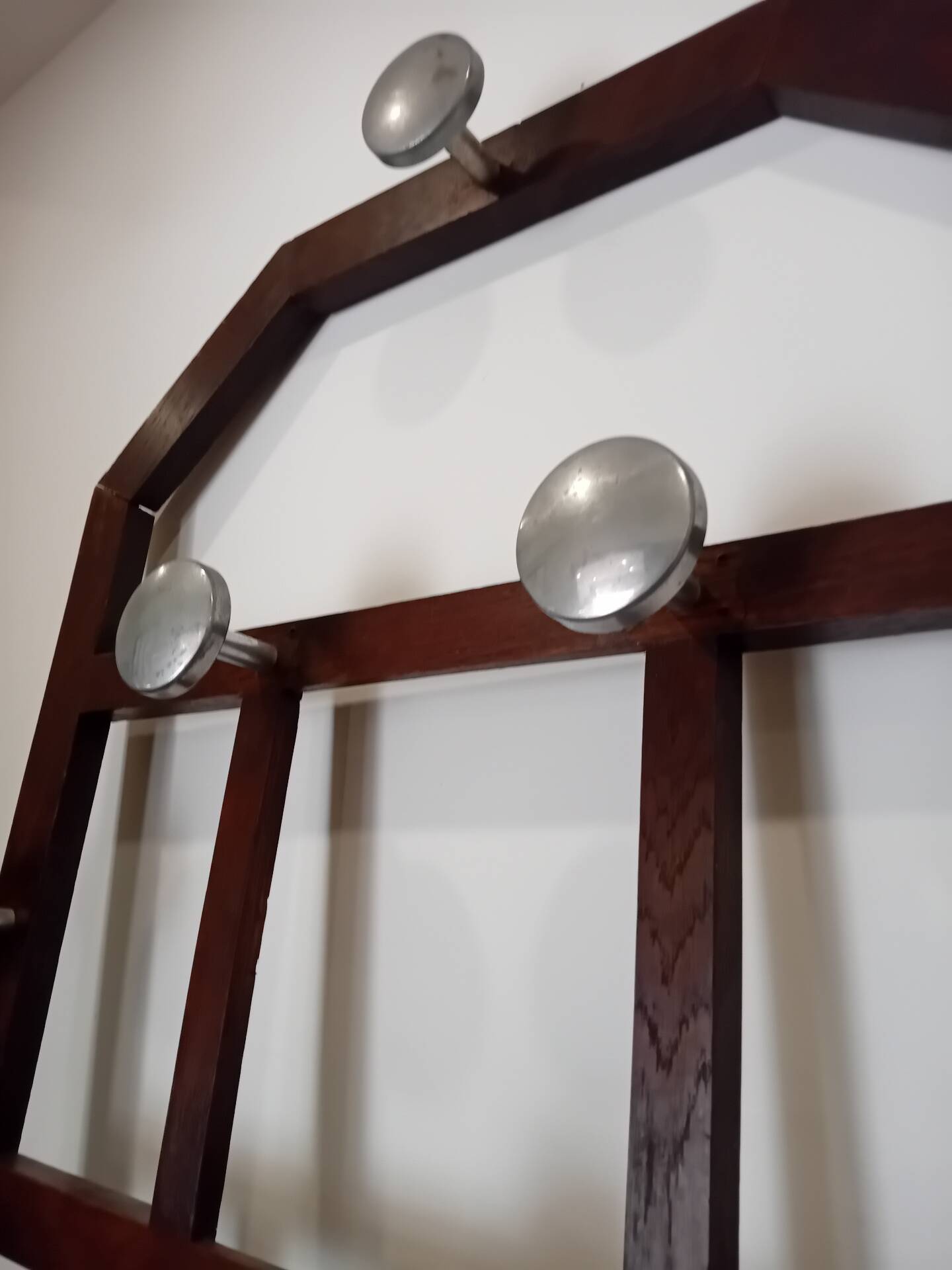 Coat rack