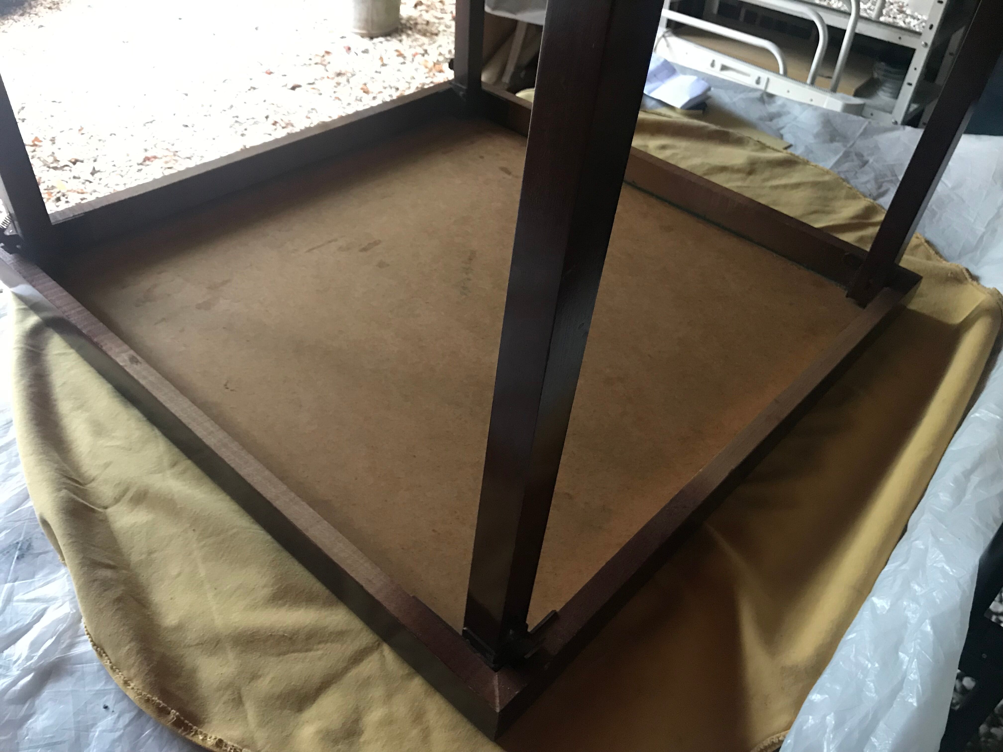 Folding bridge table