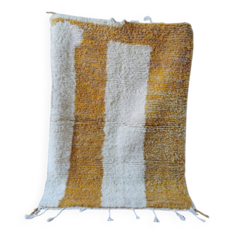 Traditional handmade beni ouarin rug size 150 x 250 cm