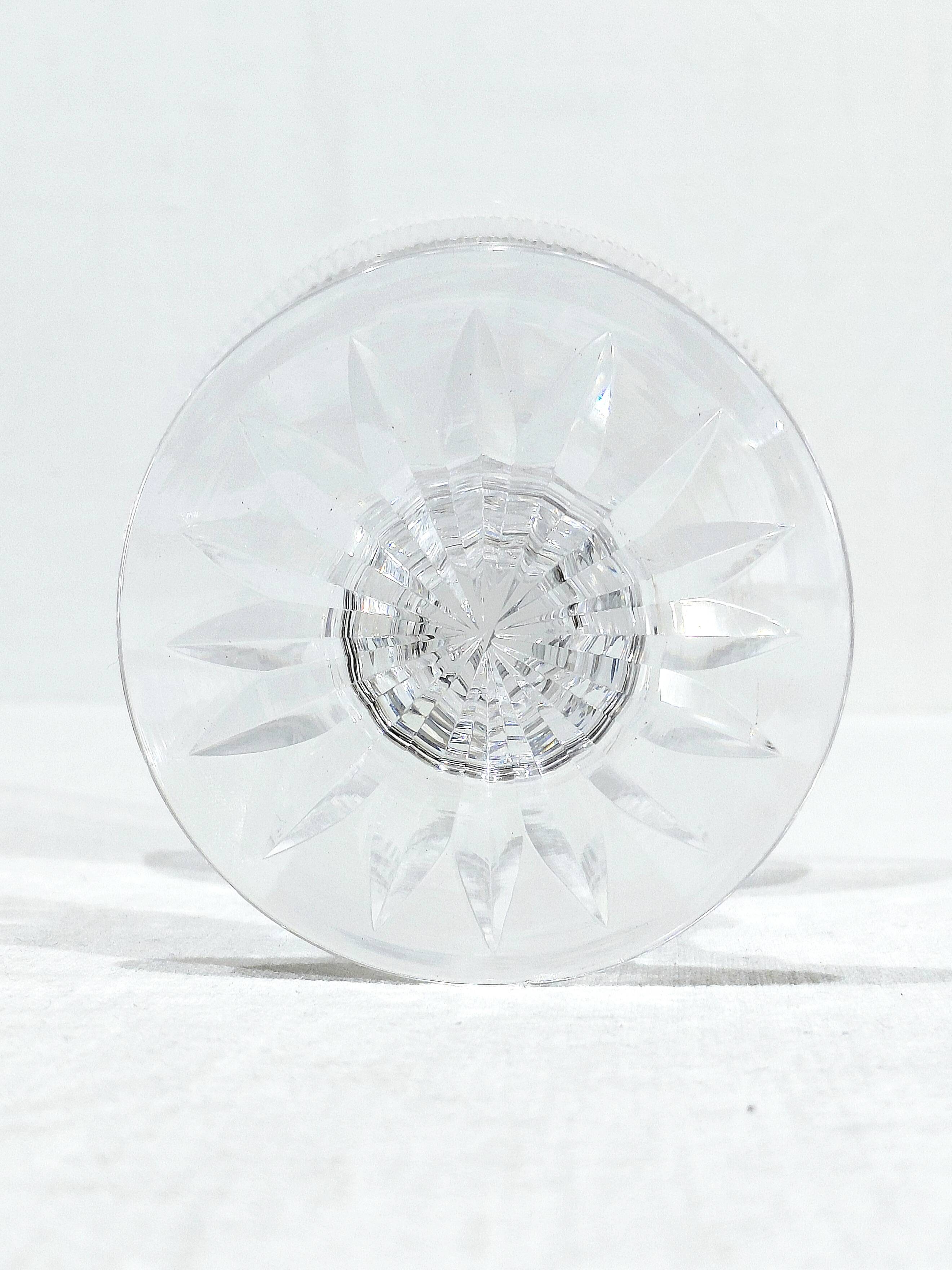 Baccarat - 10 champagne glasses catalogue 1841