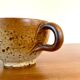 Paire de tasses en grès pyrité