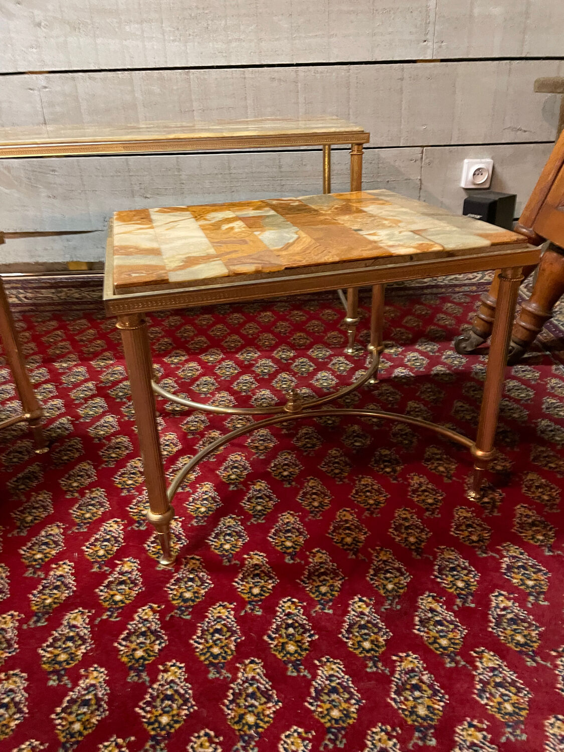 Nesting coffee table in onyx, 70s/80s design