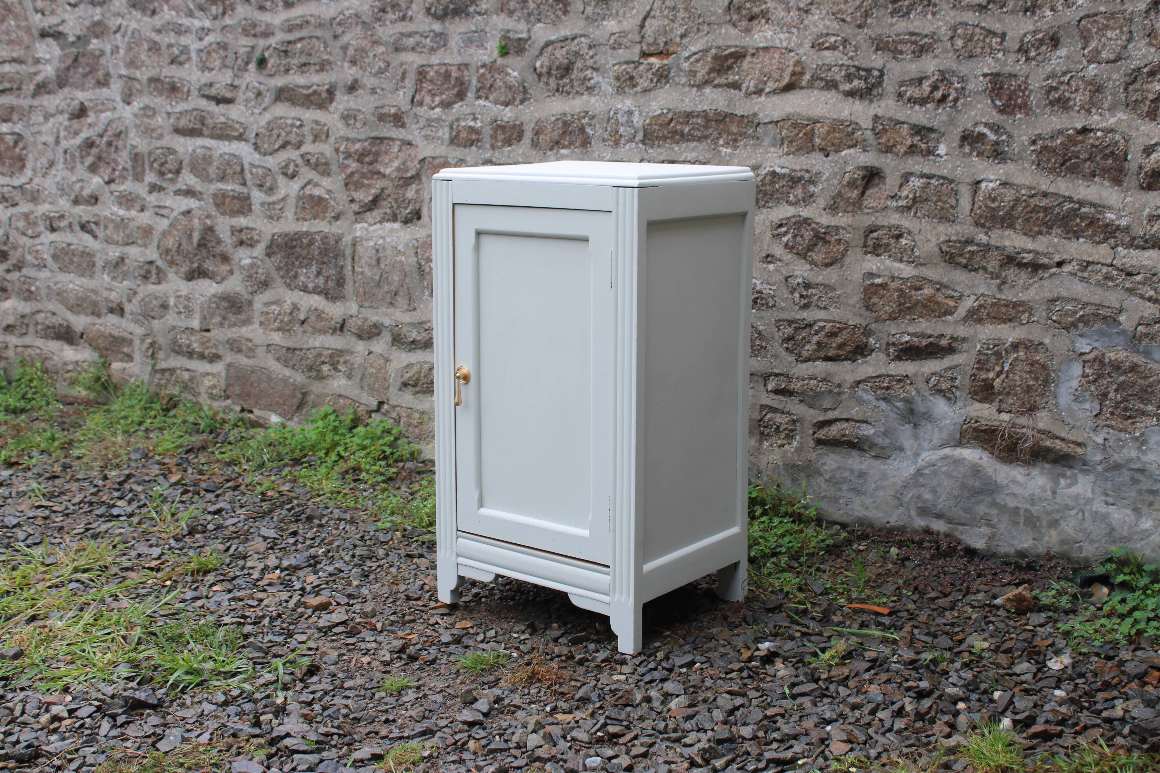 Small buffet or vintage jam maker