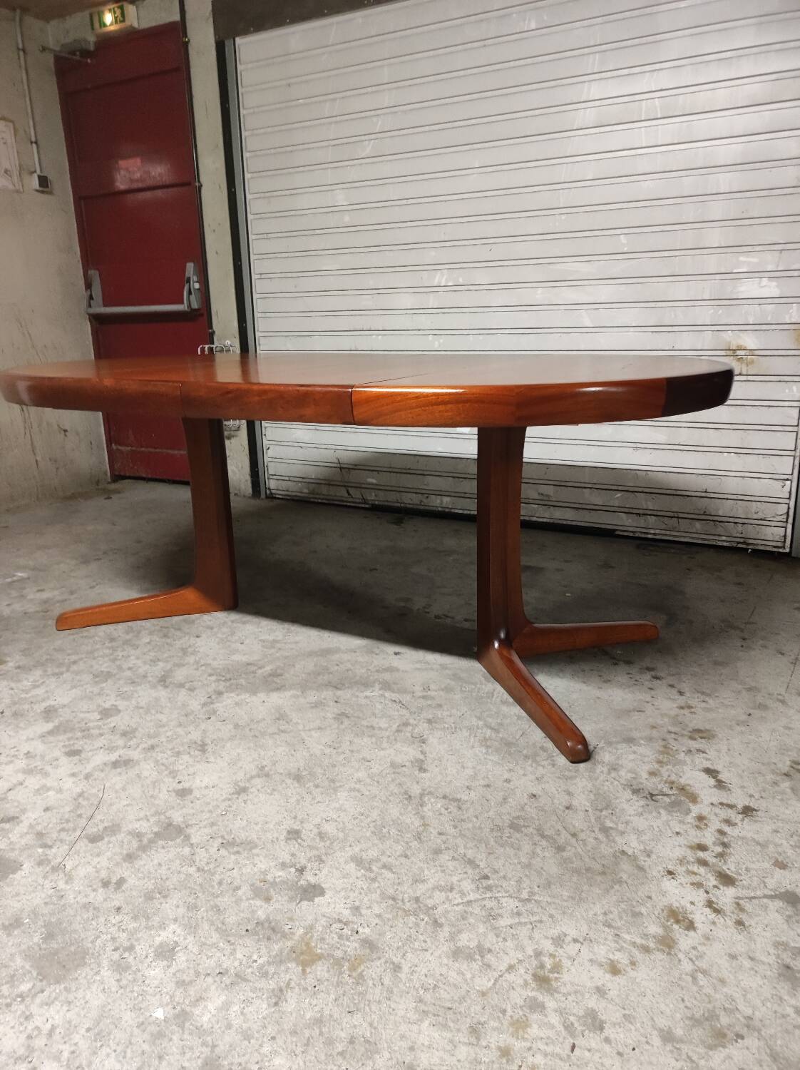 Table vintage Bauman