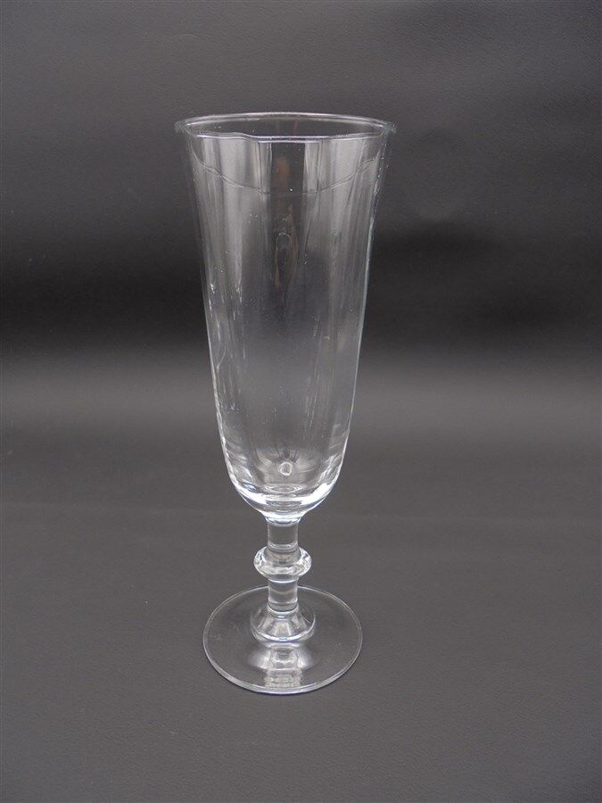 Lot of 6 mismatched champagne flutes