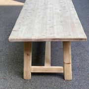 Grande table de ferme monastère décapée en bois brut extensible 200 à 300cm