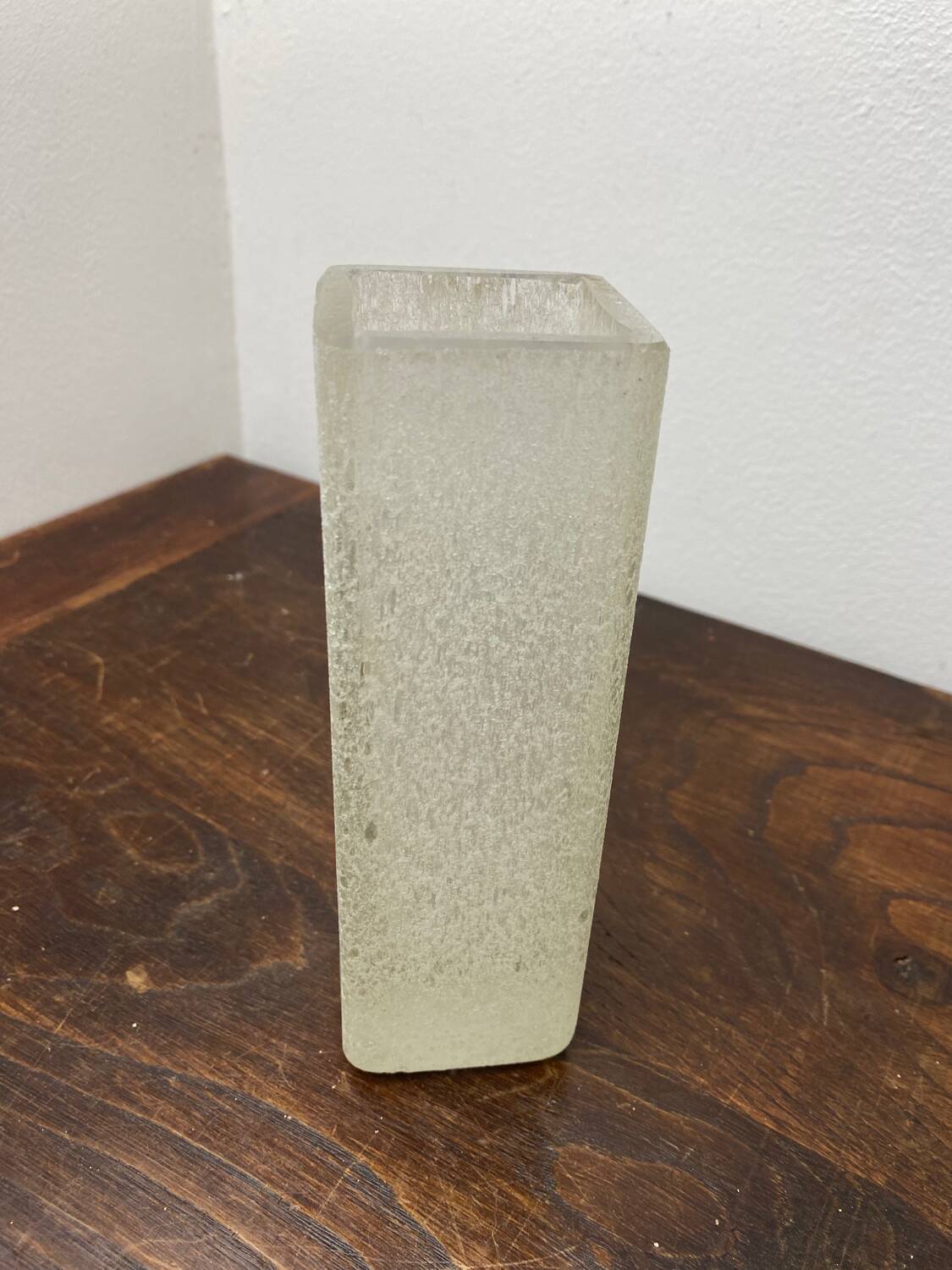 Translucent granite glass vase