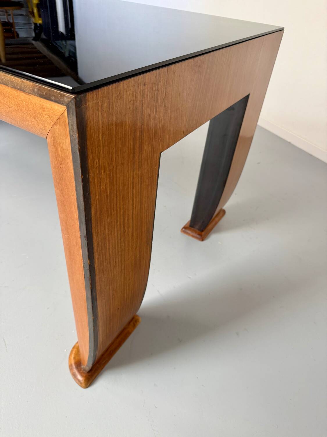 Antique wood and glass table, Art Deco Italian design, Borsani, 1940