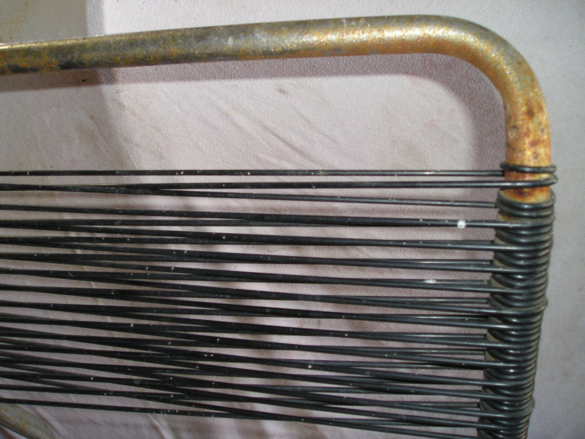 Chaise scoubidou métal chromé , vintage années 60