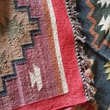 Kilim carpet in burlap and cotton. 120cm x 190cm