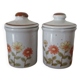 Vintage stoneware pots